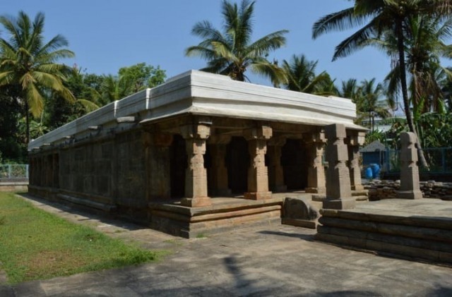EnMalayalam_Jain templew at sulthan batheri-VJpOnC91MY.jpg