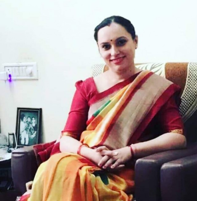 EnMalayalam_komal-ciAKgQ06m4.jpg