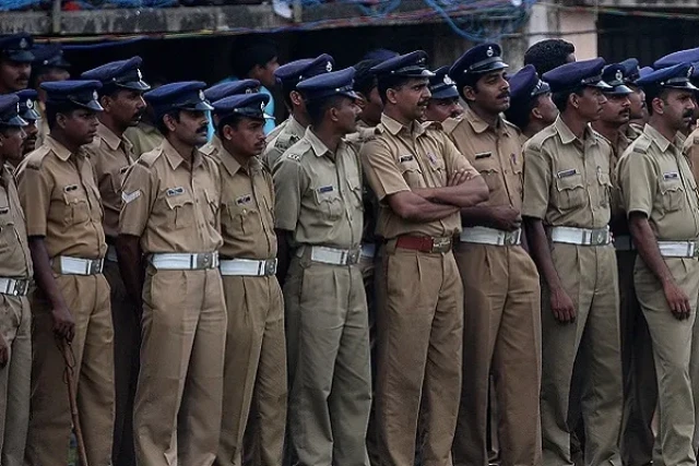 Kerala-police-3p26svMfOy.webp