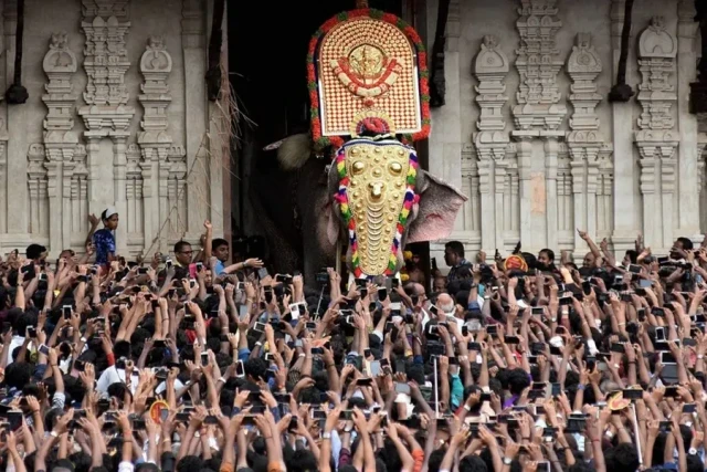 thrissur-pooram-thechikottukavu-ramachandran-JqrTTD1OdL.webp